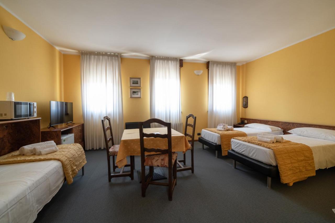 Hotel Siros فيرونا المظهر الخارجي الصورة